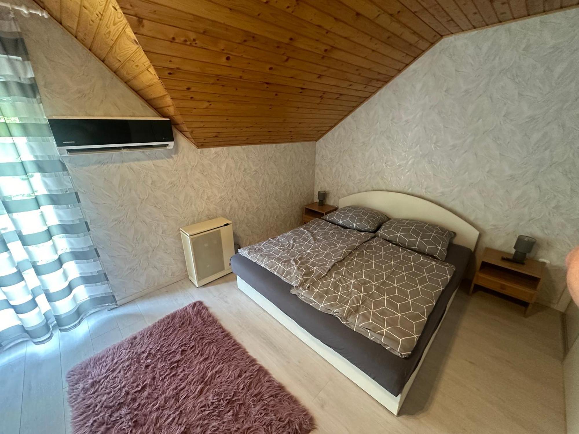 Orsolya Nyaralohaz Villa Balatonszarszo Exterior foto